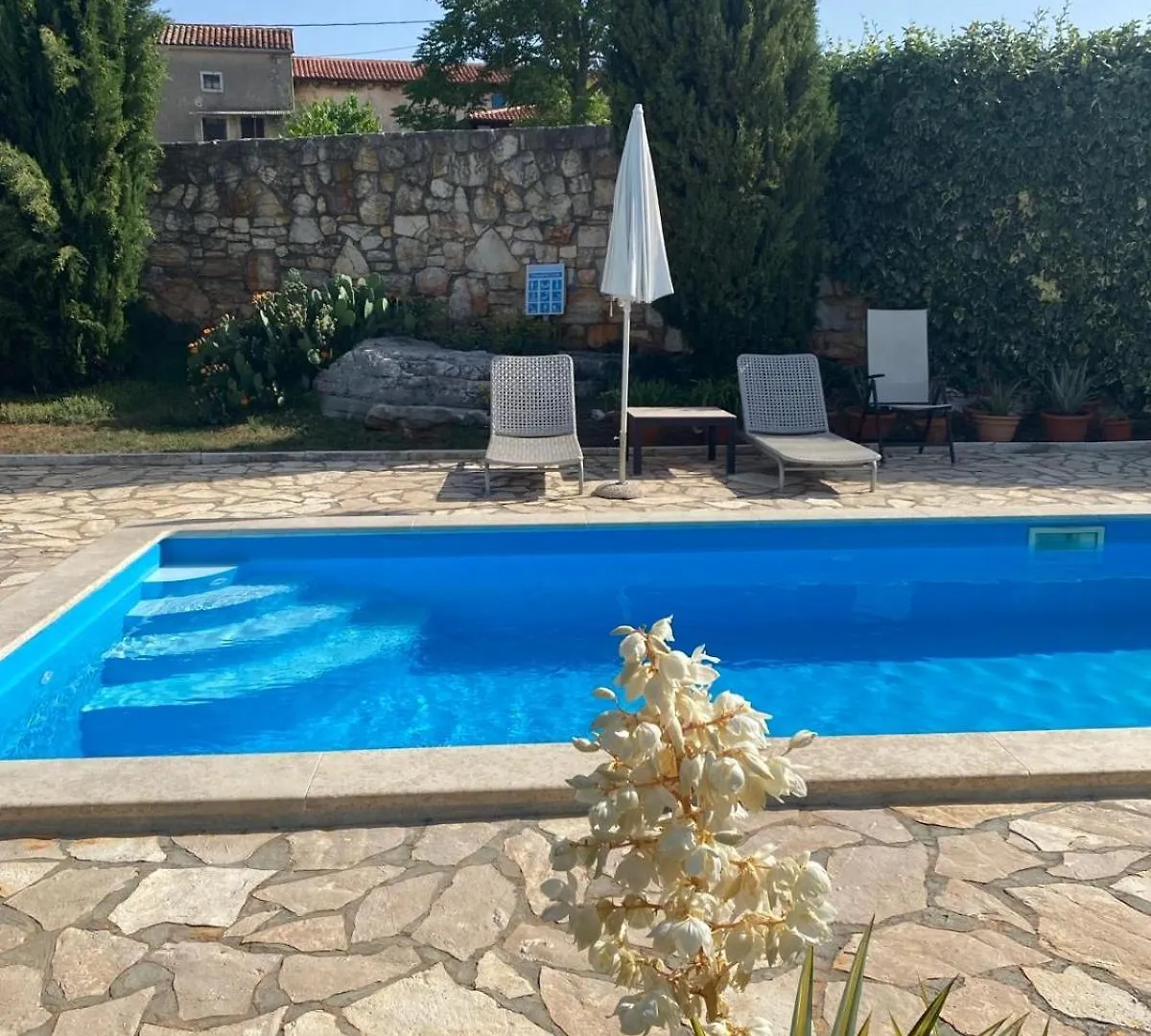 Holiday home Domos Selene Casa Delle Fate Villa Tinjan