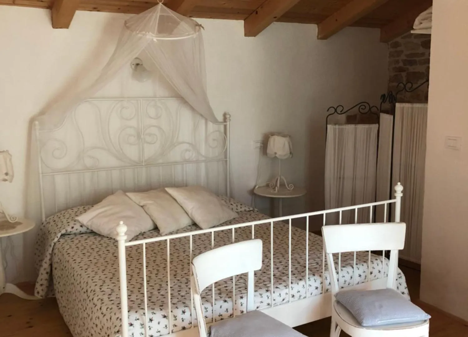 Holiday home Domos Selene Casa Delle Fate Villa Tinjan