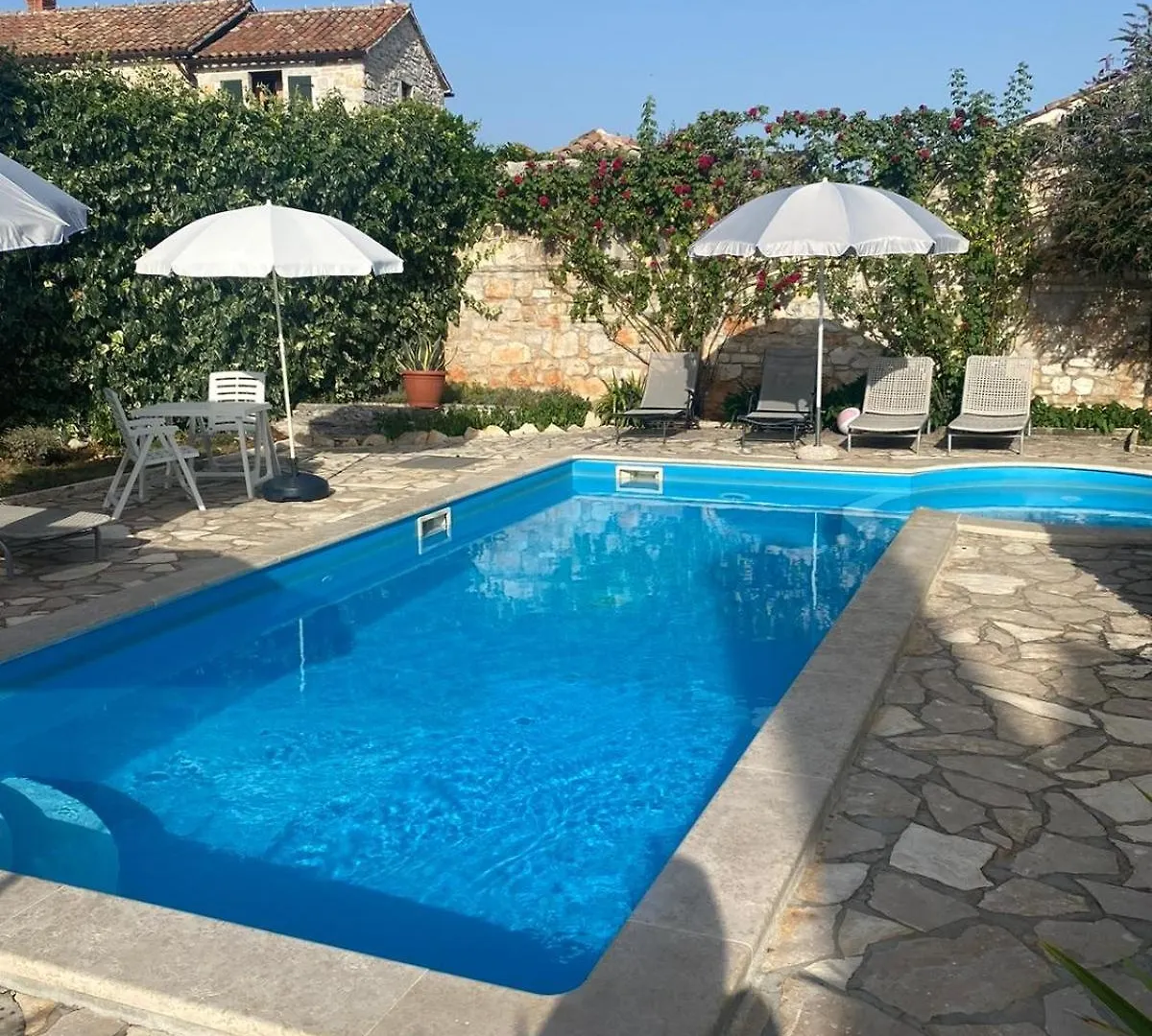 Holiday home Domos Selene Casa Delle Fate Villa Tinjan Croatia